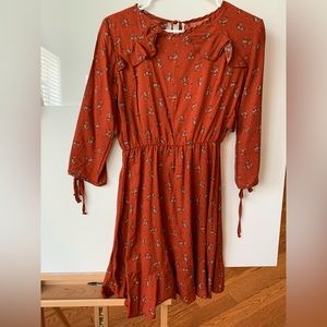 Ditsy floral long sleeve dress